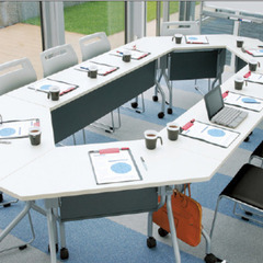 【取引終了】会議室セット　テーブル6台＆椅子10脚