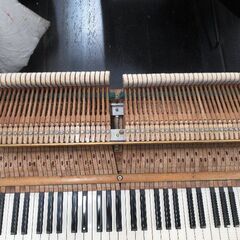 中古グランドピアノ KAWAI 500 奥行き178cｍ 製造1967年