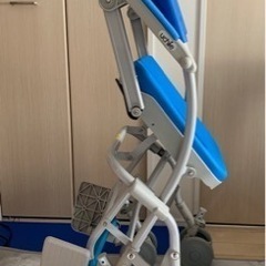 シャワーキャリー　浴室介護