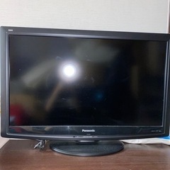 テレビ32型パナソニック