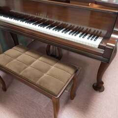 ヤマハ　グランドピアノ　C2チッペンデール　希少機種