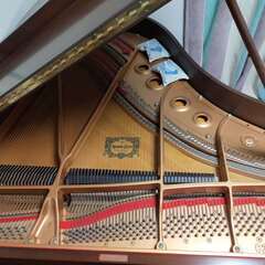 ヤマハ　グランドピアノ　C2チッペンデール　希少機種