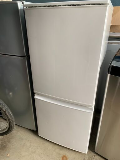 SHARP 冷蔵庫 ☺最短当日配送可♡無料で配送及び設置いたします♡SJ-D14A-W 2015年製♡SHP004