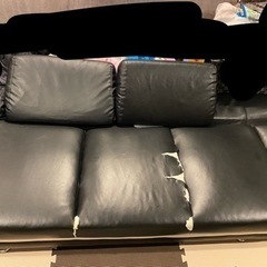 ソファーと椅子