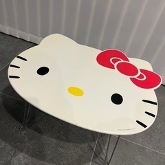 キティちゃんテーブル
