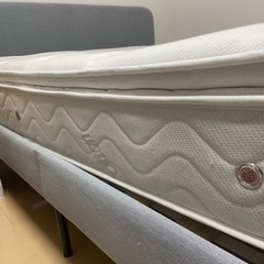 ダブルベッド(使用頻度はかなり少ないです！) お得です！