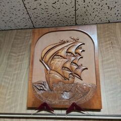 木製レリーフ(浮き彫り彫刻美術品)“帆船”