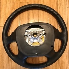 GC8 MOMOステアリングと ボス