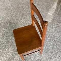 木製椅子　格調風