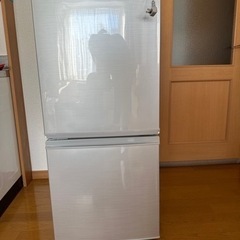 シャープ137L冷蔵庫
