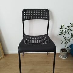 IKEA ADDE 椅子
