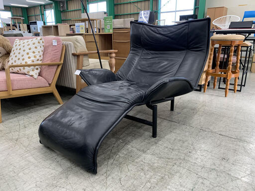 家具ならトレファク吉川店！！ CASSINA(カッシーナ) 1人掛けソファ ヴェランダ ブラック イタミ・使用感有り