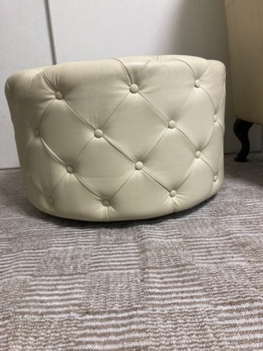 スツール オットマン アンティーク調 チェスターフィールド 白 総本革