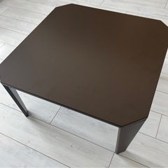ニトリ 折り畳みテーブル（60cm×60cm）