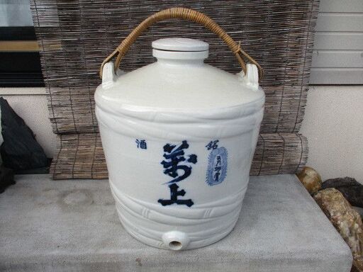 3.特大蓋付き.酒樽 酒瓶 　アンティーク 陶器 オブジェ 高さ48㎝ 幅42.5㎝