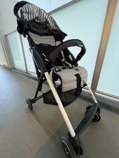 使用回数少な目★コンビ　B型ベビーカー