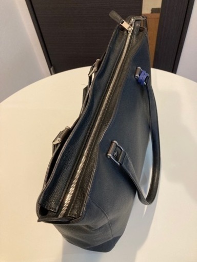 【最終値下げ】大手百貨店複数取扱　フジタカ カルク レザートートバッグ　FUJITAKA 最終値下げ】大手百貨店複数取扱 フジタカ カルク レザートートバッグ