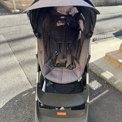 受付中！値下げ✳︎再投稿ストッケ✴︎STOKKE✴︎ベビーカー