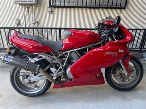 商談中◎最終値下げ◎ DUCATI ドゥカティ SS800 ss800 スーパースポーツ　Ducati ducati ドカティ　走行距離6000Km 車検令和6年10月まで