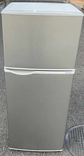 【RKGRE-054】特価！シャープ/128L 2ドア冷凍冷蔵庫/SJ-H13E-S/中古品/2020年製/当社より近隣無料配達！