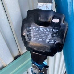 高所作業車 昇降機