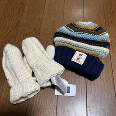 新品　GAP 子供手袋　（140）ニット帽子セット