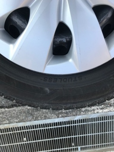 スタッドレスタイヤ 4本 165/70R14 810 1G60 中古