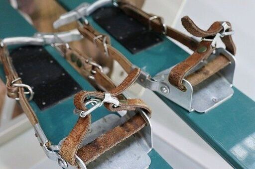 秀岳荘 ゾンメルスキー 山スキー ストック無 N*i様 秀岳荘 ゾンメルスキー