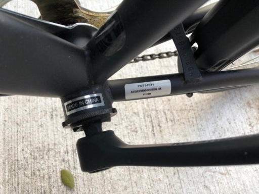 クロスバイク　ギア6段階　一年使用　携帯ホルダー自転車カバー付
