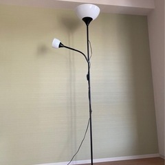 IKEA 電気スタンド 間接照明 電球付 ほぼ未使用✨
