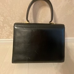 Ferragamo ショルダーバッグ ハンドバッグ