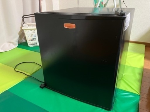 46L 小型冷蔵庫　ABITELAX