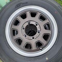 ●200系ハイエース195/80R15ノーマルタイヤ5ZIGEN４本セットバリ溝！9部山●