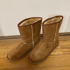 新品　ムートンブーツ　キャメル　Sサイズ