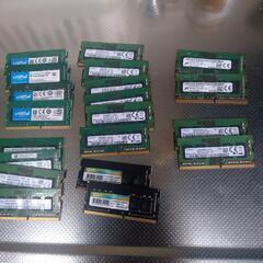 ノート用DDR4メモリー複数あります。