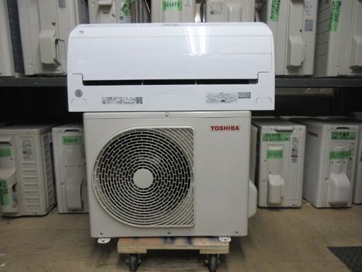 K04039　東芝　中古エアコン　主に6畳用　冷房能力　2.2KW ／ 暖房能力　2.2KW