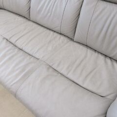 状態良好 ニトリ ハイバックソファ コウテイ3 KOTEI3 3人掛けソファ 本革 レザー モカ 脚付き 