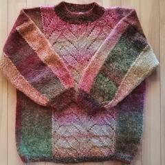 モヘアの手編みセーター