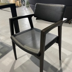 【高級品】ligne roset ダイニングテーブル FUJI FURNITURE チェア２脚 simple&modern 富士ファニチア リーン・ロゼ