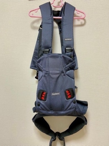 ベビービョルン抱っこ紐 ベビーキャリア ONE KAI Air シルバー(スタイ付き)
