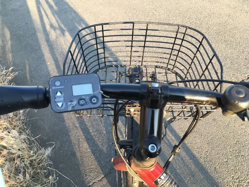 ジャンク　ベロスター　前かご、リアキャリア、バッテリー良好、充電器、鍵３本 ジャンク ベロスター 前かご、リアキャリア、バッテリー良好、充電器