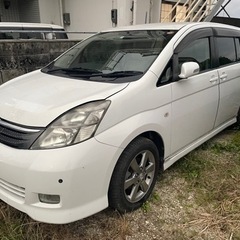 車検9/30まで！両側スライド！アイシス