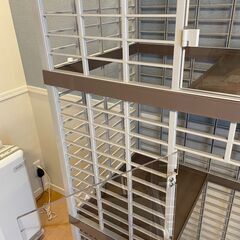 【商談中】【猫用】キャスター付きキャットケージ　3段　プラスティック製