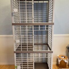 【商談中】【猫用】キャスター付きキャットケージ　3段　プラスティック製