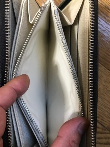 ルイヴィトンエピ長財布　質屋真贋済　メルカリ購入