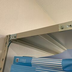 青葉台駅前までトラック等で引き取りに来ていただける方、ご連絡いただけますでしょうか。棚