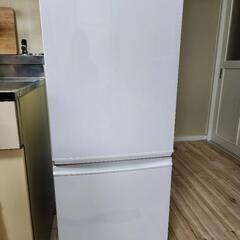 SHARP製　冷蔵庫　137L  2015年製