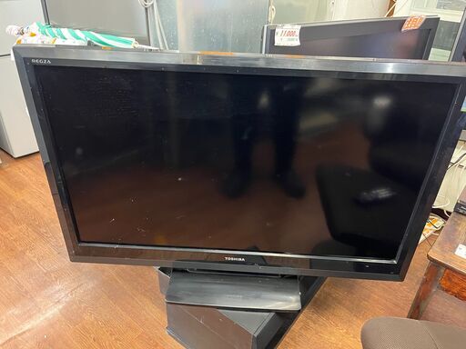 【リサイクルショップどりーむ天保山店】●6246●　TV　テレビ　TOSHIBA　2011年製　40インチ　40A1　リモコン付き　( *´艸｀)