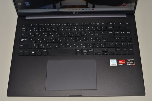 中古美品 LG 16U70Q-KA79J/AMD Ryzen 7/SSD1TB 中古美品 最新Windows11+office LG ノートPC 16U70Q-KA79J/16