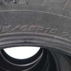 お話し中スパイクタイヤ215/65r16